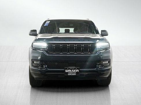 Used 2024 Jeep Wagoneer Series II AWD/4WD image 8