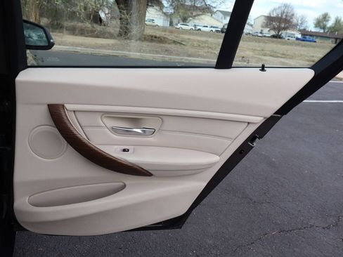 Used 2012 BMW 328i Sedan image 25