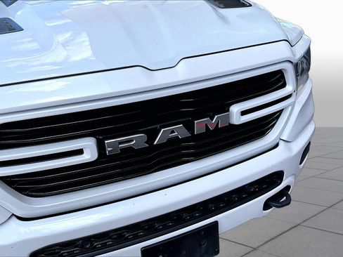 Used 2019 RAM 1500 Laramie w/ Sport Appearance Package AWD/4WD image 29