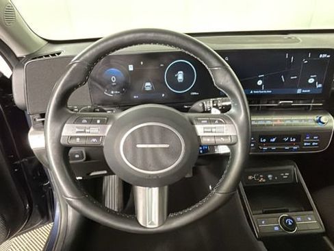 Certified 2025 Hyundai Kona SEL AWD/4WD image 14