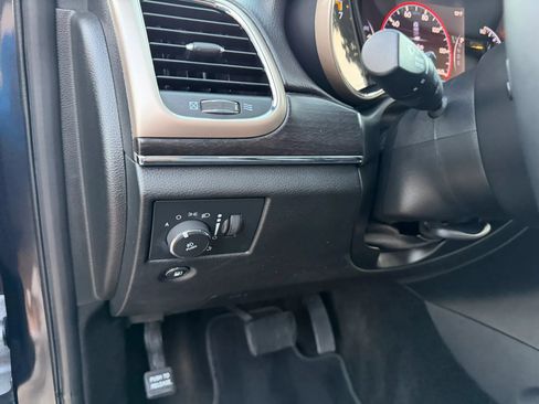 Used 2014 Jeep Grand Cherokee Limited w/ Trailer Tow Group IV RWD image 36