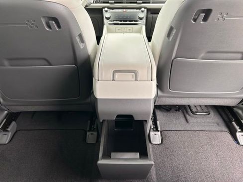 New 2026 Hyundai Santa Fe SE image 30