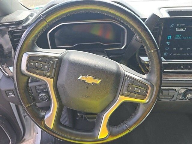 Used 2024 Chevrolet Silverado 2500 LT AWD/4WD image 9