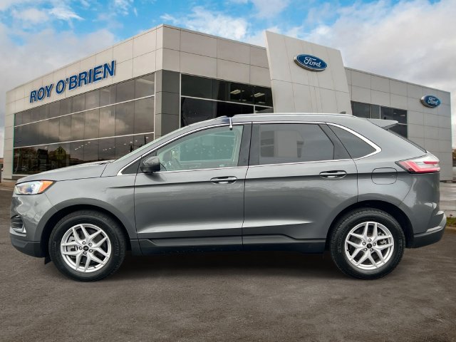 Certified 2024 Ford Edge SEL w/ Convenience Package AWD/4WD image 2