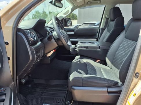 Used 2019 Toyota Tundra SR5 RWD image 10