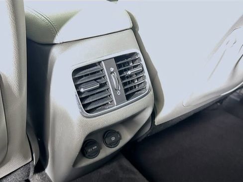 Used 2018 Kia Optima EX w/ Premium Package image 29