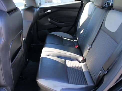 Used 2013 Ford Focus ST image 23