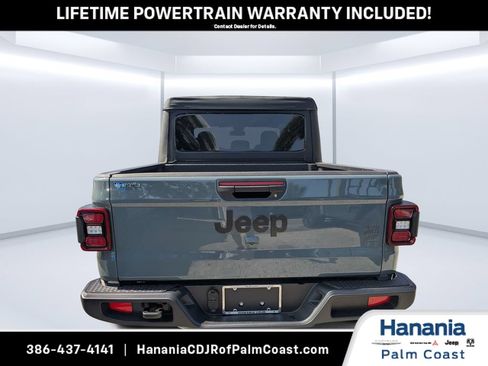 New 2026 Jeep Gladiator Sport AWD/4WD image 4