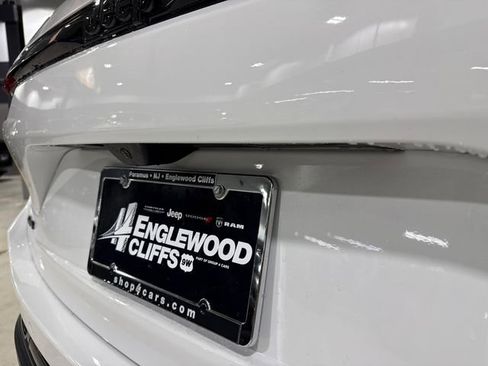 New 2025 Jeep Grand Cherokee Limited image 7