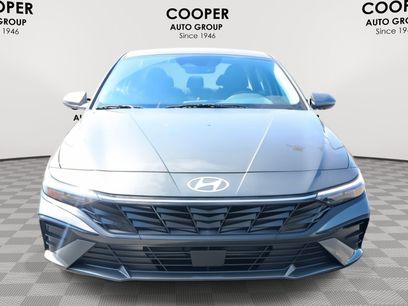 New 2025 Hyundai Elantra Limited