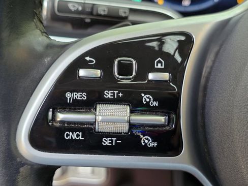 Used 2020 Mercedes-Benz GLE 450 4MATIC image 29