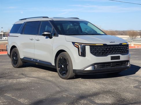 New 2026 Kia Carnival SX Prestige image 3