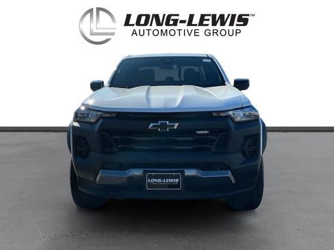 Used 2023 Chevrolet Colorado Trail Boss w/ Technology Package image 11