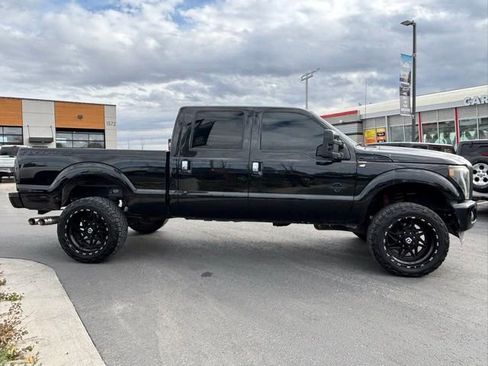 Used 2013 Ford F250 Platinum w/ FX4 Off Road Pkg image 8