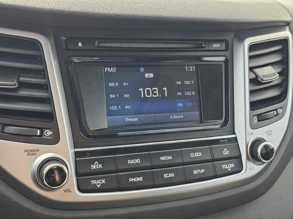 Used 2017 Hyundai Tucson Value AWD/4WD image 30