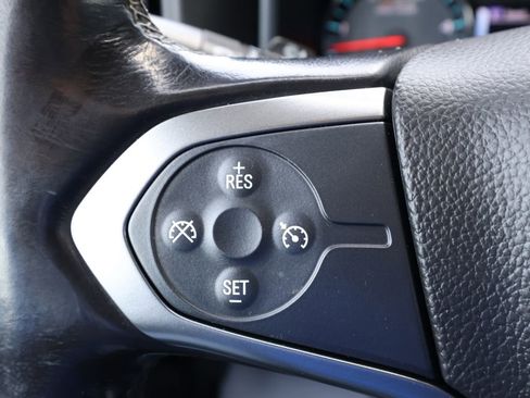 Used 2018 Chevrolet Silverado 2500 LT w/ LT Convenience Package image 17