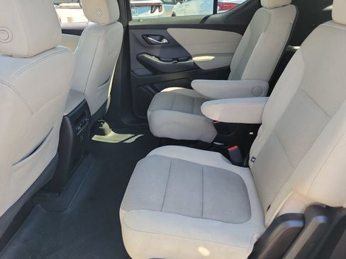 Used 2022 Chevrolet Traverse LT AWD/4WD image 14