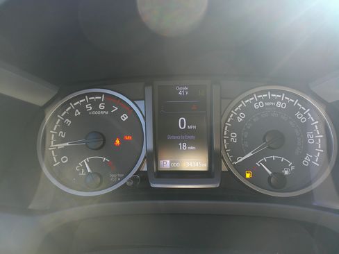 Used 2023 Toyota Tacoma Limited image 22