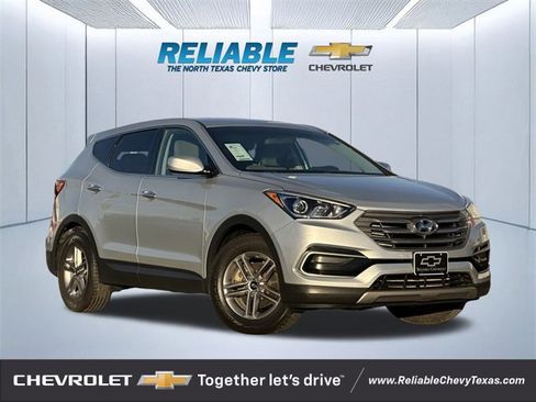 Used 2017 Hyundai Santa Fe Sport image 1