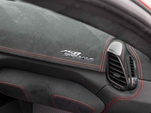 Certified 2015 Ferrari 458 Speciale Coupe image 32