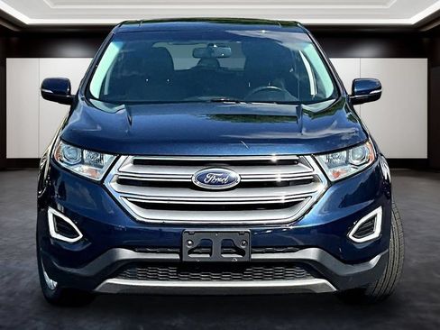 Used 2017 Ford Edge Titanium w/ Equipment Group 301A AWD/4WD image 2
