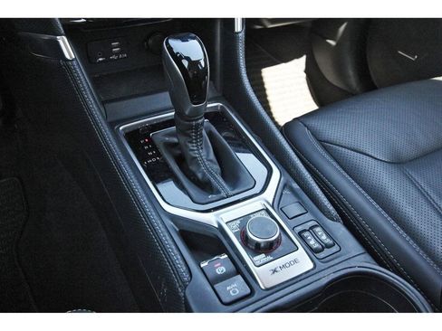 Used 2023 Subaru Forester Touring image 29