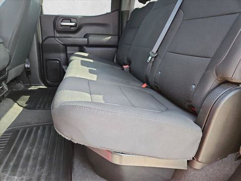 Used 2021 Chevrolet Silverado 1500 Custom Trail Boss AWD/4WD image 17