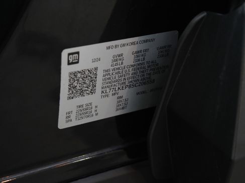 Used 2025 Chevrolet Trax ACTIV w/ Driver Confidence Package image 24