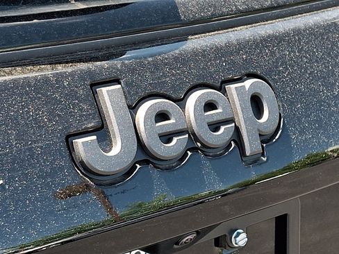 New 2026 Jeep Compass Latitude AWD/4WD image 19
