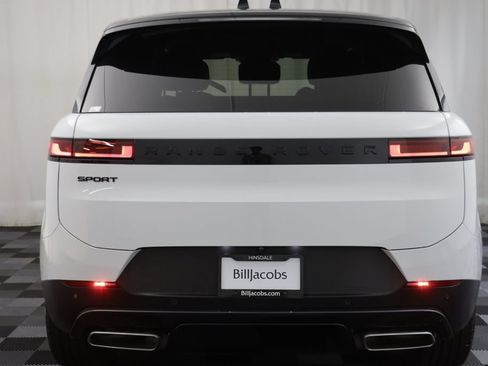 Certified 2026 Land Rover Range Rover Sport SE AWD/4WD image 16