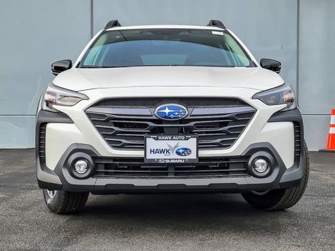 Used 2025 Subaru Outback Premium w/ Popular Package #1A image 4