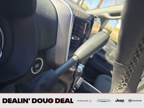 New 2026 RAM 2500 Big Horn AWD/4WD image 23