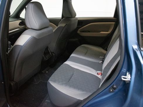 Used 2025 Subaru Forester AWD/4WD image 21