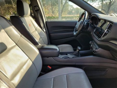 Used 2023 Dodge Durango GT image 38