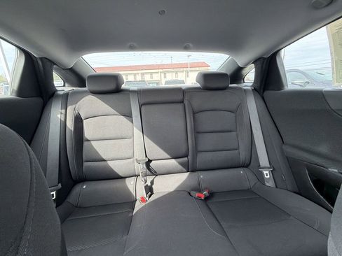 Used 2021 Chevrolet Malibu LT image 27
