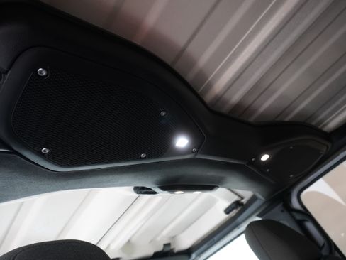 Used 2024 Jeep Wrangler Unlimited Sport AWD/4WD image 15