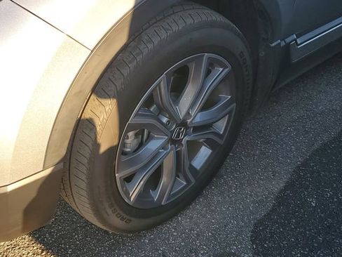 Used 2020 Honda CR-V Touring image 6