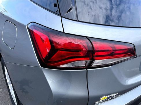 Used 2024 Chevrolet Equinox LT image 34