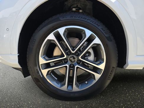 New 2026 Audi Q5 Premium Plus AWD/4WD image 33