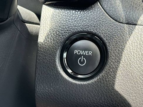 Used 2025 Toyota Camry LE FWD image 25