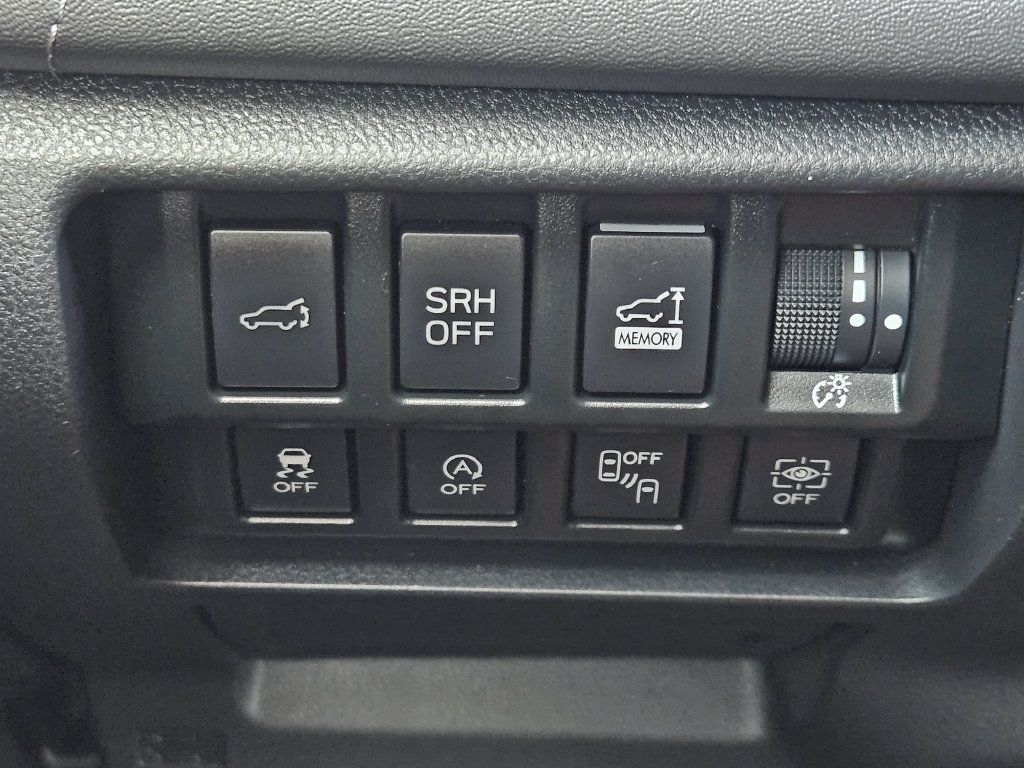 Used 2023 Subaru Forester Touring AWD/4WD image 23