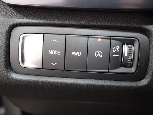 New 2025 GMC Acadia AT4 w/ Super Cruise Package image 17