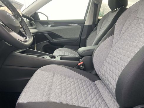 New 2026 Volkswagen Tiguan S image 17