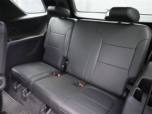 Certified 2023 Chevrolet Traverse LT image 15