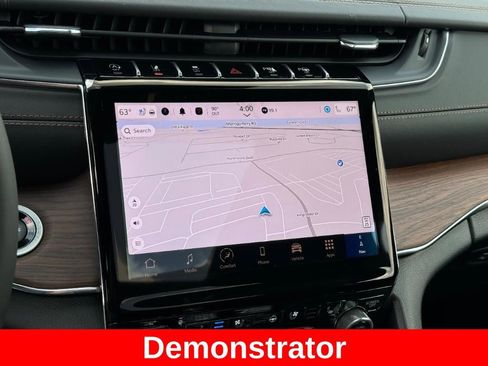 New 2024 Jeep Grand Cherokee Summit AWD/4WD image 14