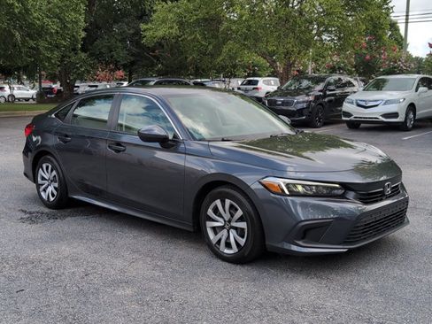 Used 2024 Honda Civic LX image 3