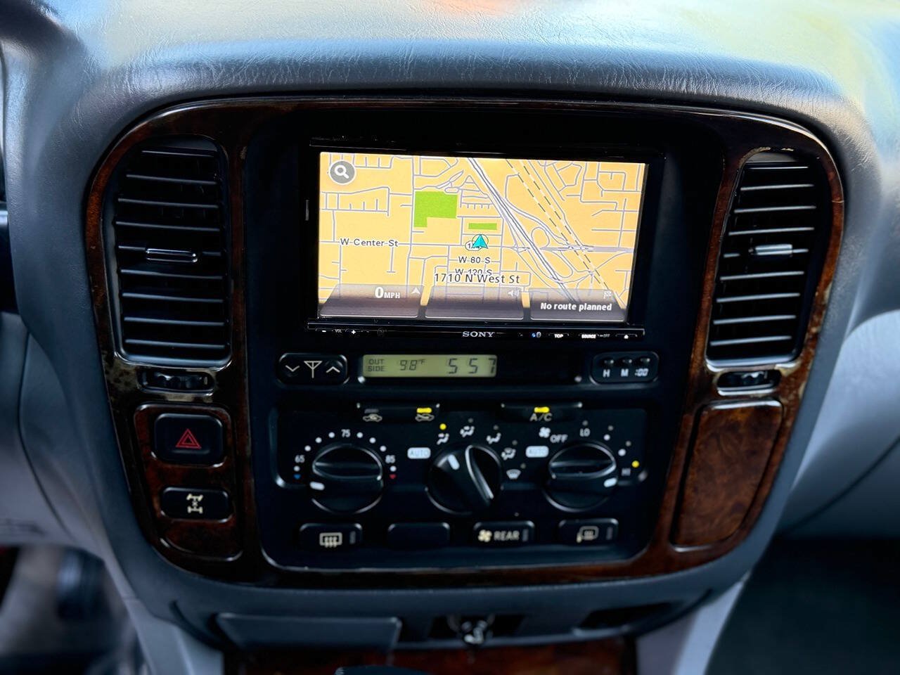 Used 1999 Toyota Land Cruiser w/ Leather Trim Pkg AWD/4WD image 14