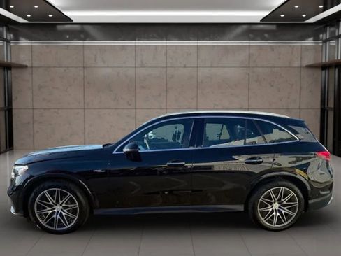 Used 2025 Mercedes-Benz GLC 43 AMG 4MATIC image 5