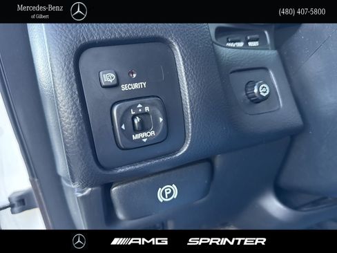 Used 2002 Lexus SC 430 Convertible image 24