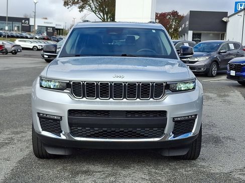 Used 2021 Jeep Grand Cherokee L Limited image 2